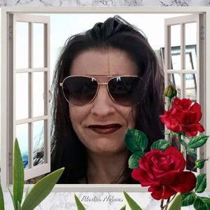 Meet your Posher, Paulette